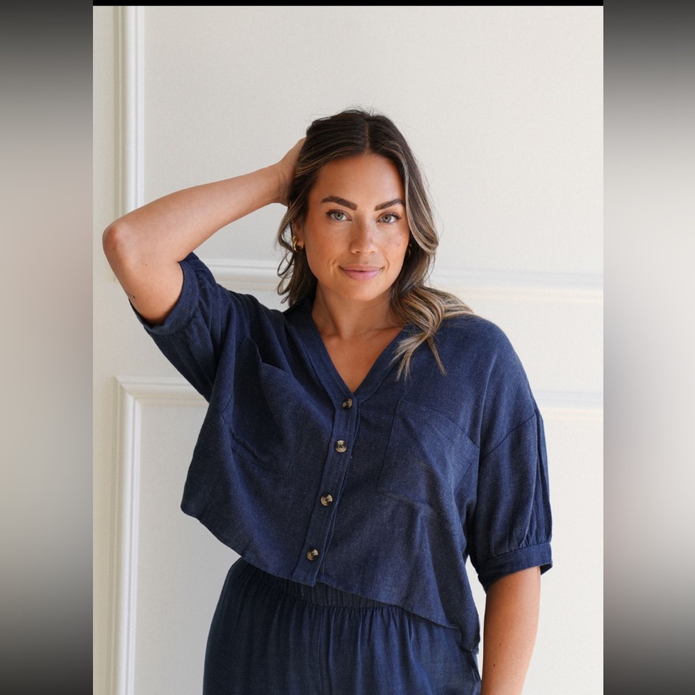 CJLA navy linen blend top